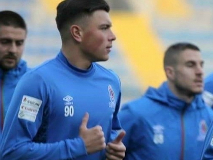 Ренат Дадашов вызван в сборную Азербайджана