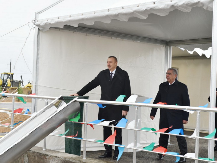 Президент Ильхам Алиев принял участие в закладке нового участка автомобильной дороги Баку - граница России - ФОТО