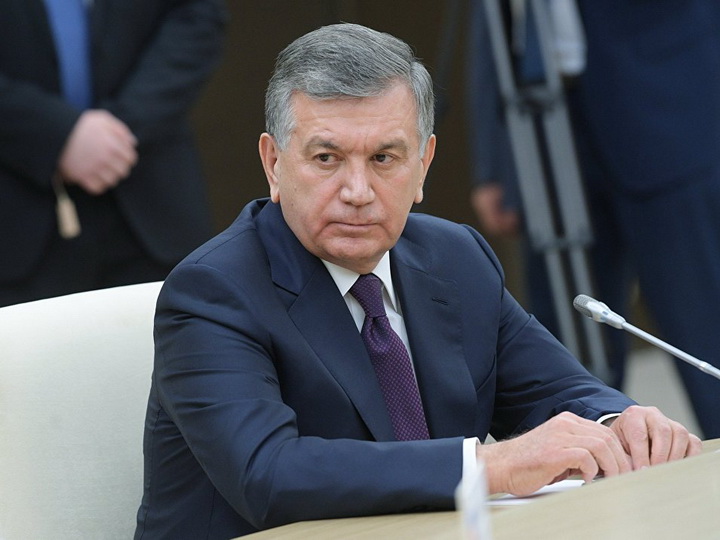 Президент Узбекистана выразил соболезнования Президенту Азербайджана в связи с пожаром в Баку