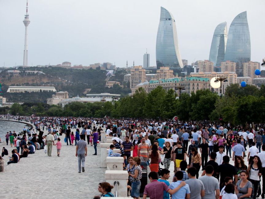Численность населения Азербайджана превысила 10 миллионов человек