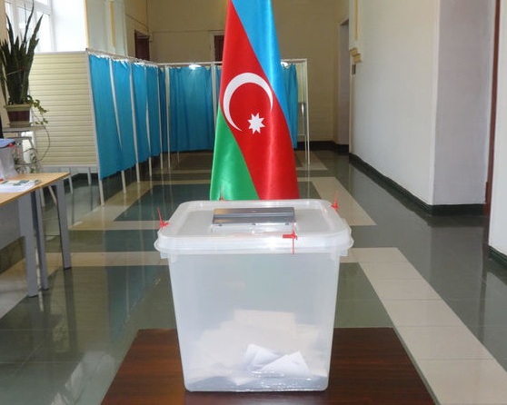 Azərbaycanda prezident seçkilərində səsvermə başlayıb