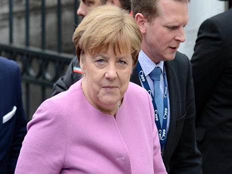 Merkel Suriyadakı hərbi əməliyyatları alqışlayır
