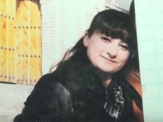 В Азербайджане молодая жена сбежала от мужа, перебравшись через забор – ВИДЕО