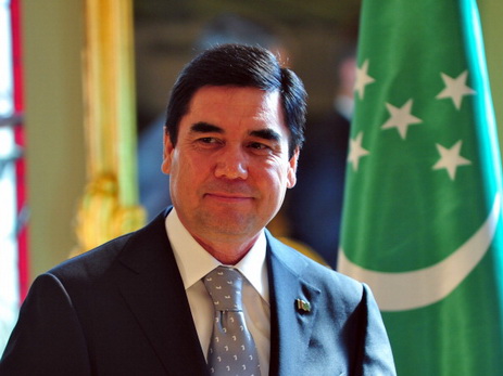 «Похоронивший» президента Туркменистана политолог извинился за дезинформацию