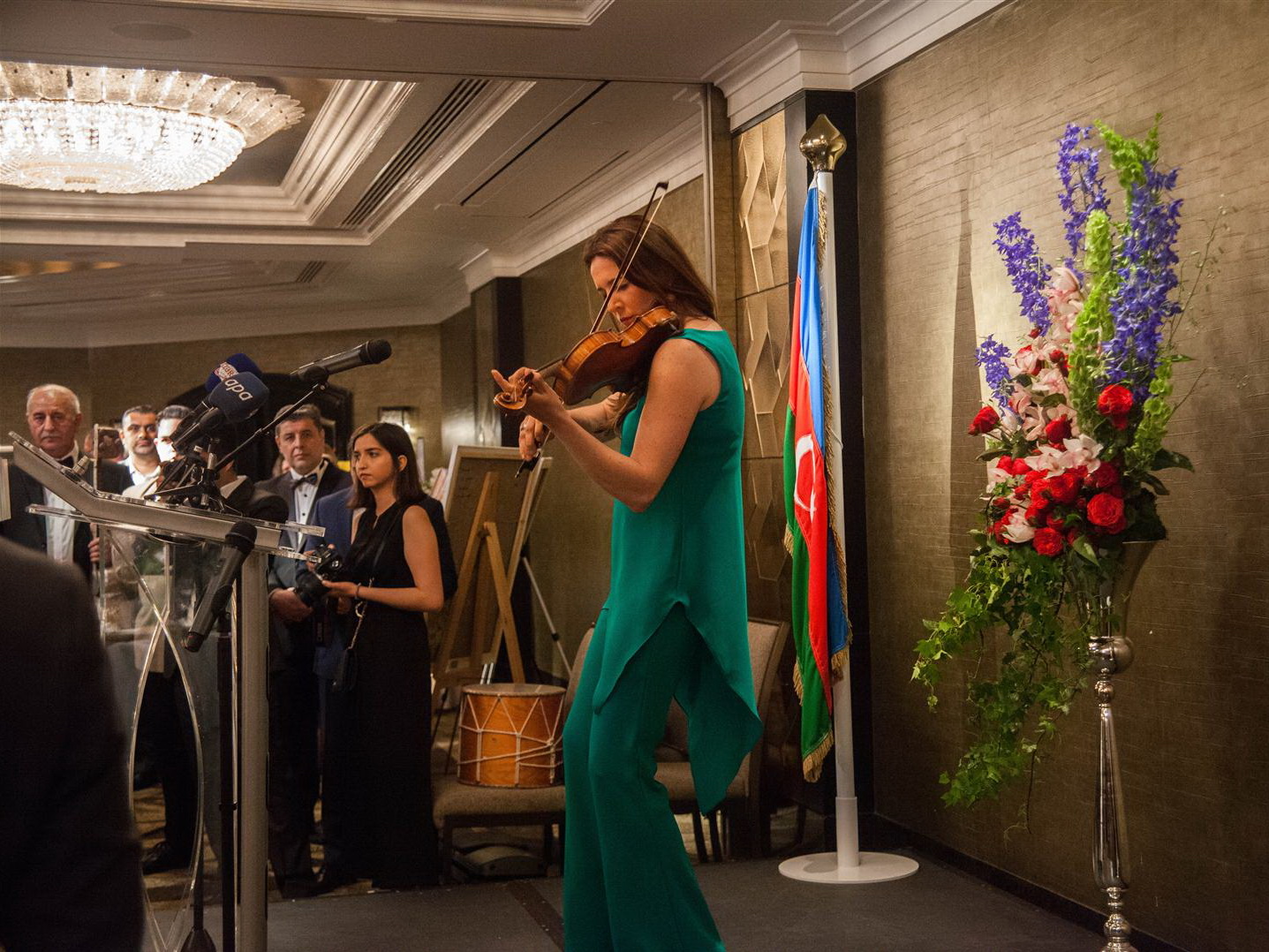 В Лондоне отметили 100-летие АДР при поддержке Ассоциации азербайджанских женщин – ФОТО