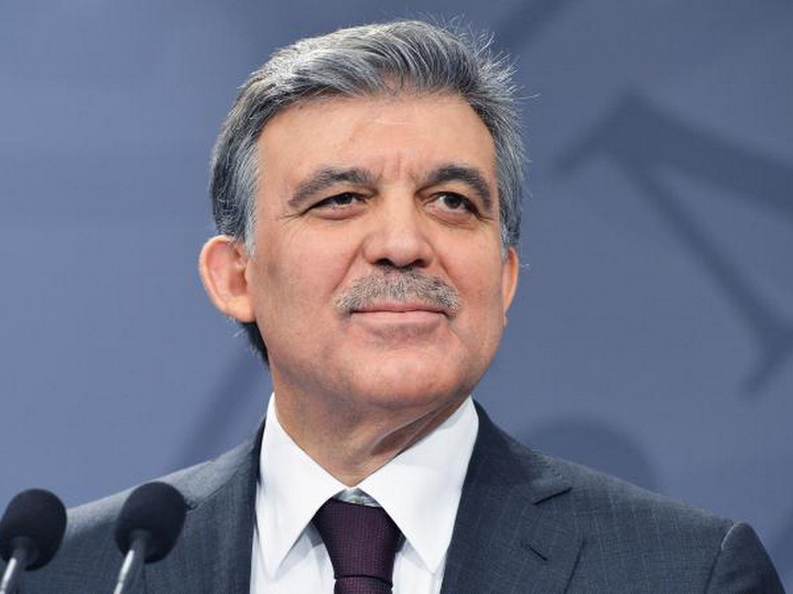 Абдуллах Гюль: «Пусть эта победа принесет удачу Азербайджану»