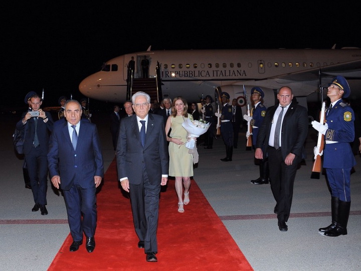 Президент Италии прибыл с официальным визитом в Азербайджан - ФОТО