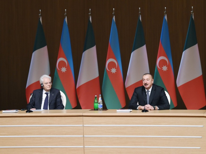 Президенты Азербайджана и Италии приняли участие в бизнес-форуме - ФОТО