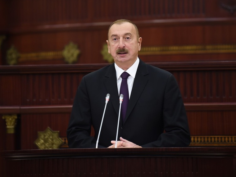 Президент Ильхам Алиев: Азербайджан полностью обеспечивает свои национальные интересы