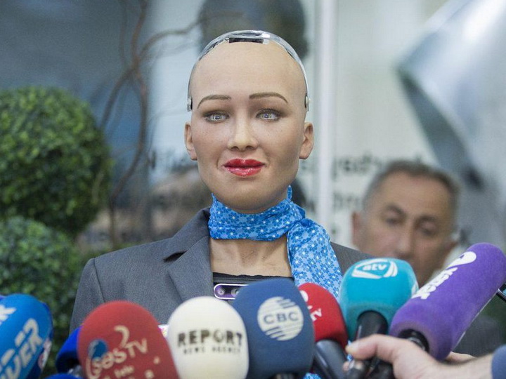 AI Humanoid 'Sophia' Is Granted First Ever Robot Visa, Speaks With President