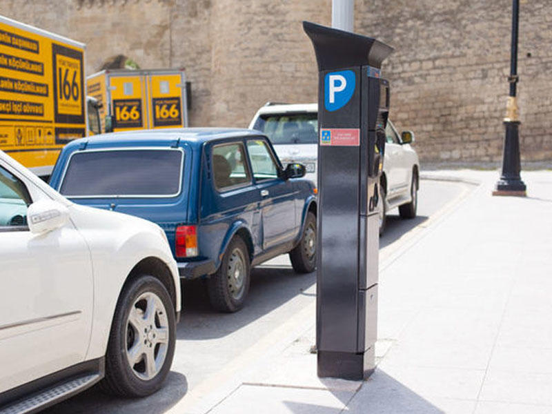 Parkinqlər bahalaşıb: problemdən çıxış yolu nədir?