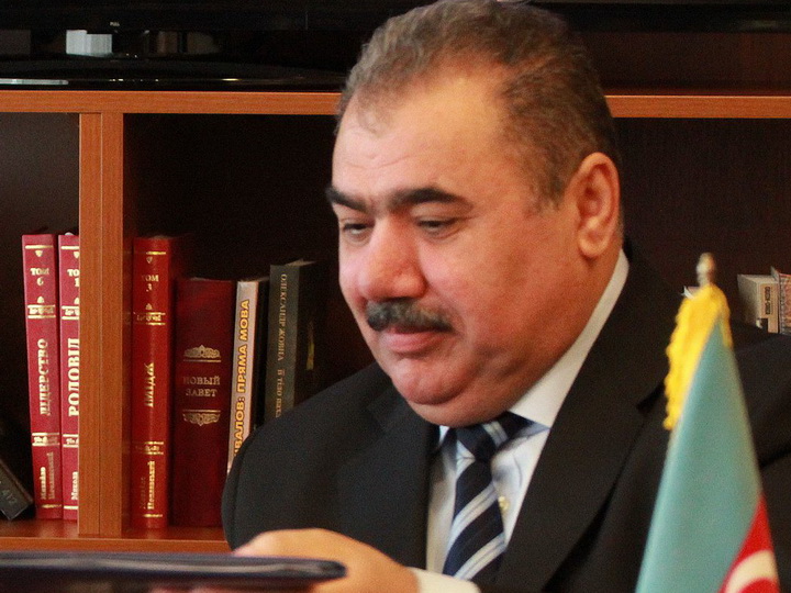 Президент Ильхам Алиев освободил от должности руководителя AzTV