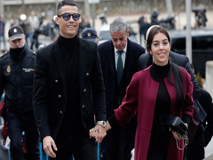 Ronaldo 23 ay həbs və 18.7 milyon avro cərimə edilib