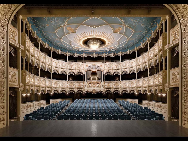 Dövlət Musiqili Teatrı fevral repertuarını açıqlayıb