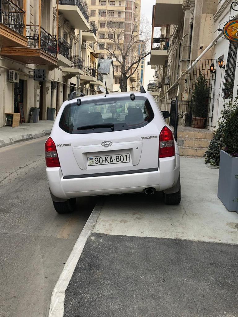 Аренда авто в Баку без водителя по российским правам. Прокат баку