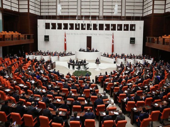 Türkiyə parlamenti: Xocalı faciəsi bəşəriyyətin vicdanında qara ləkədir