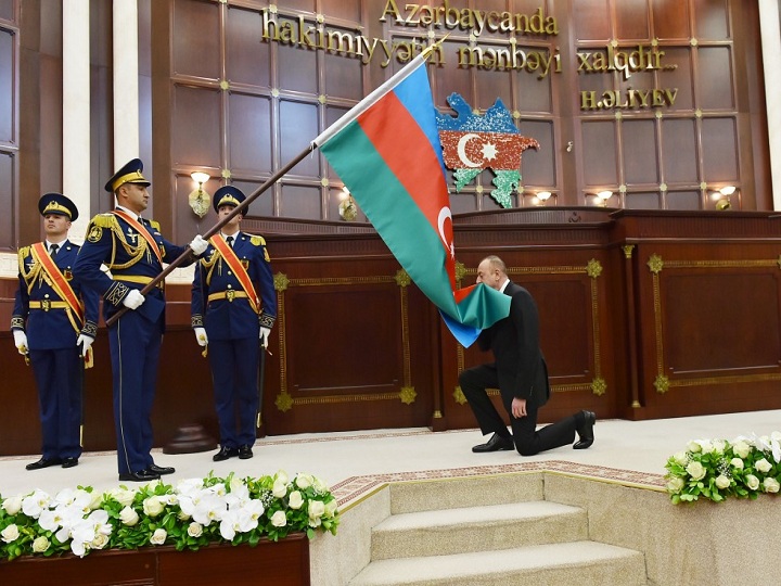 Ötən bir ildə xalq-iqtidar birliyinin möhtəşəm uğurları – FOTO