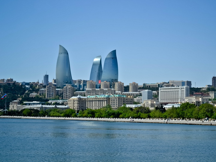 В Азербайджане температура воздуха составит +42