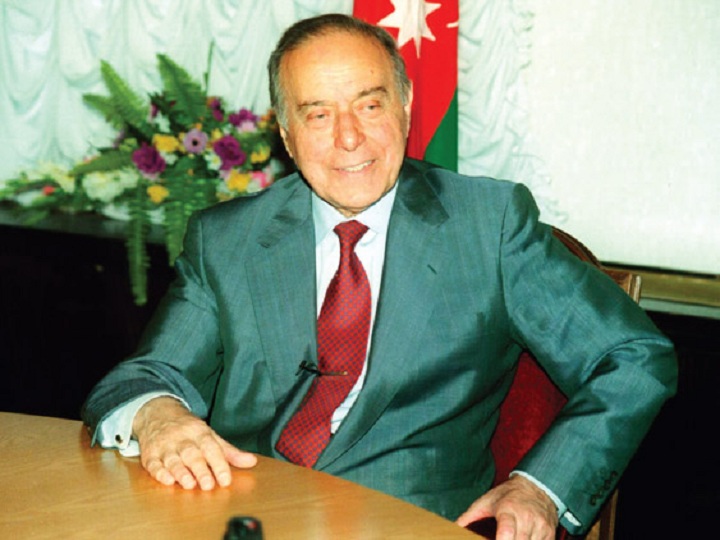 Zəmanəni qabaqlayan fenomen – Heydər Əliyev dühası