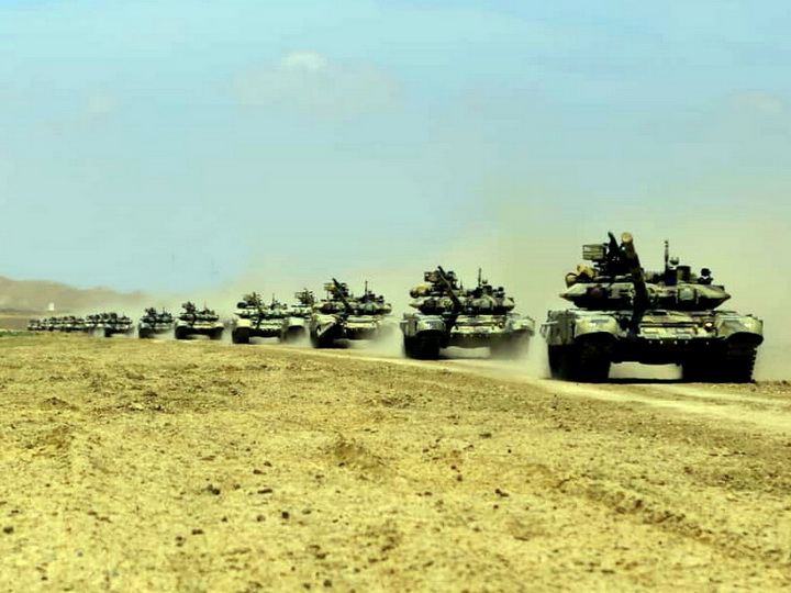 Начались широкомасштабные оперативно-тактические учения Азербайджанской армии - ВИДЕО - ФОТО