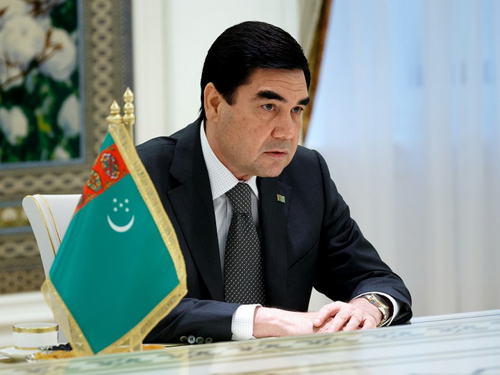 Президент Туркменистана поздравил Президента Азербайджана