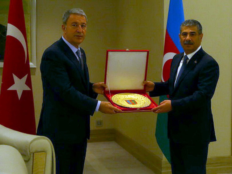 В Габале состоялась встреча министров обороны Азербайджана и Турции - ФОТО