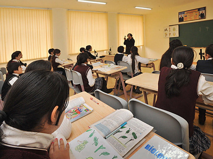 В азербайджанских школах появятся профильные классы