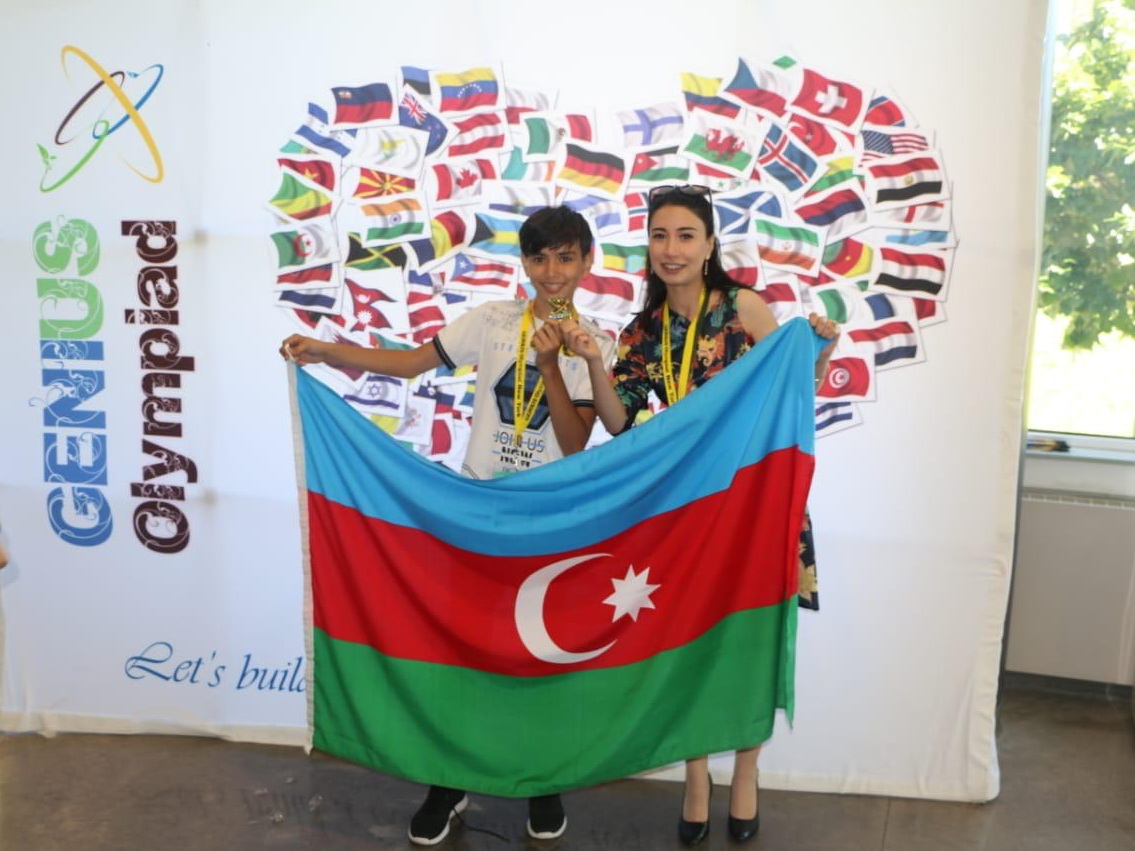 «Олимпиада Гениев» в Нью-Йорке присудила золотую медаль азербайджанскому школьнику Али Ашимли в категории «Искусство» – ФОТО