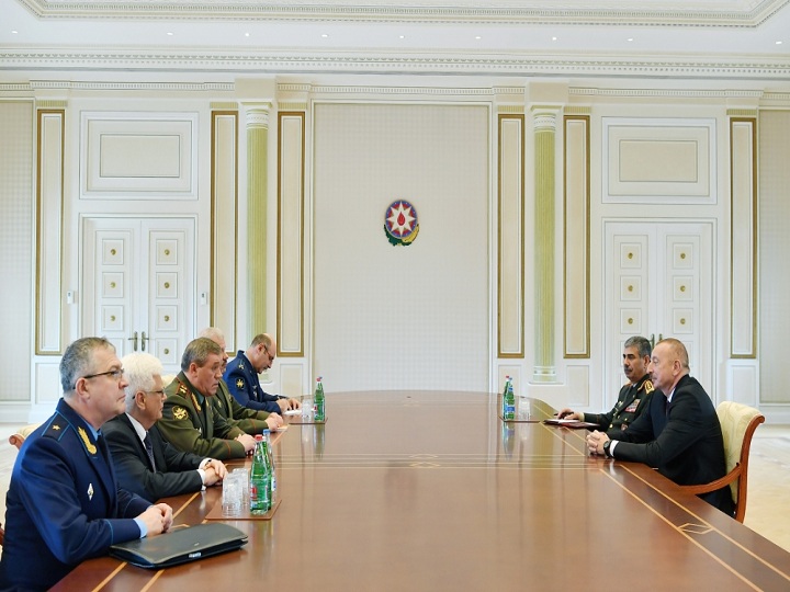 İlham Əliyev Rusiya Silahlı Qüvvələrinin Baş Qərargah rəisini qəbul edib