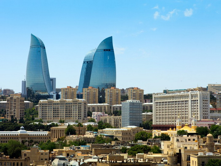 Завтра в Баку жарко, но ветрено