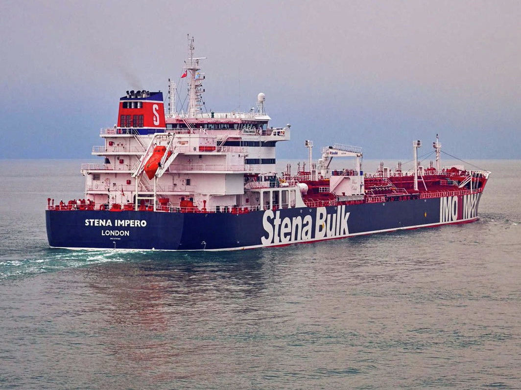 Испания потребовала от Ирана освободить британское судно