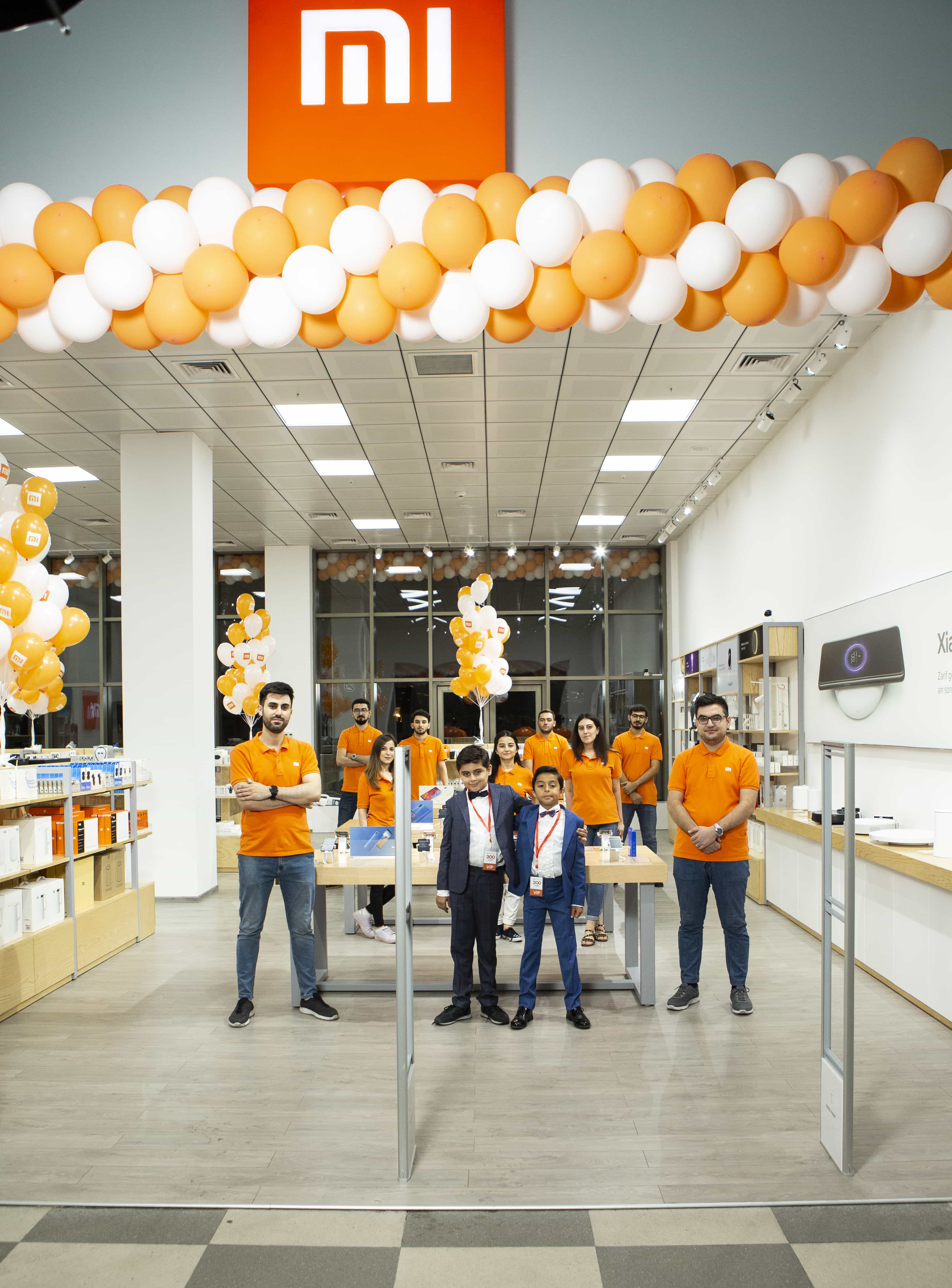 Почта сяоми. Открытие магазина. Магазин Xiaomi. Магазин Xiaomi в форте. Магазин Xiaomi в Серпухове