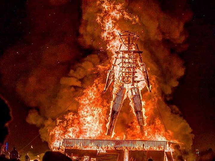 Азербайджанцы на Burning Man: Подробности участия команды Hypnotica в культовом фестивале - ФОТО