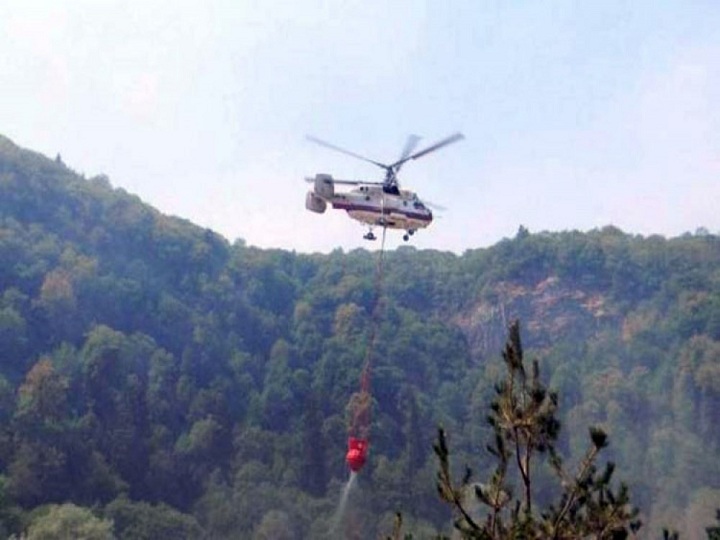 Hirkan Milli Parkında baş verən yanğının söndürülməsinə FHN-in helikopteri cəlb edilib – FOTO – YENİLƏNİB