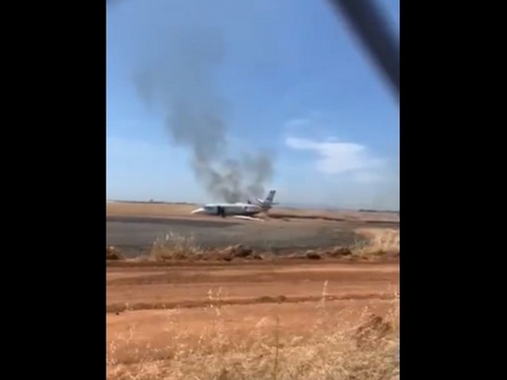 В Калифорнии при взлете загорелся пассажирский самолет - ВИДЕО