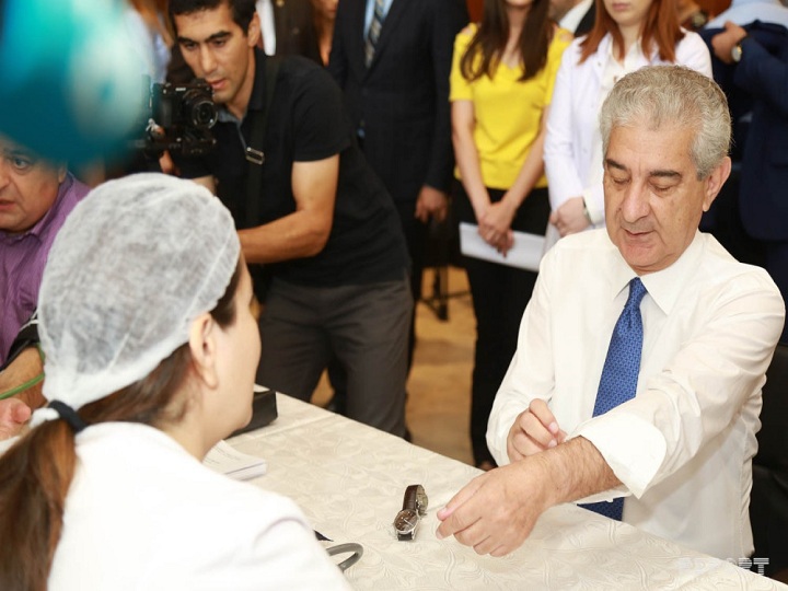 Səhiyyə Nazirliyi: Əli Əhmədovun donor olması üçün heç bir əks-göstəriş aşkarlanmayıb