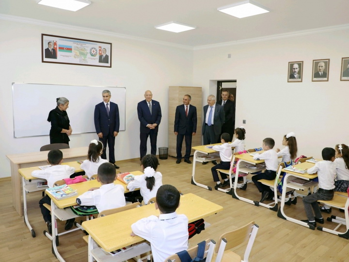 В Агсу и Исмаиллы сданы в эксплуатацию новые школьные здания, построенные Фондом Гейдара Алиева - ФОТО