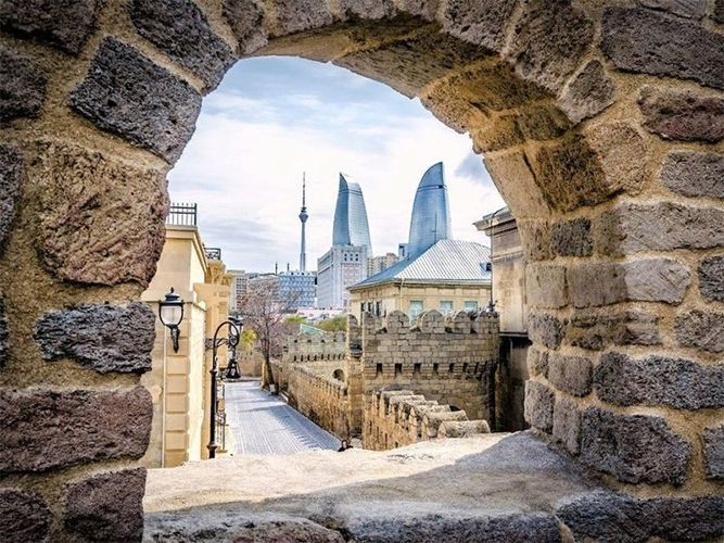 День Баку: общественные деятели предлагают выбрать дату для нового праздника