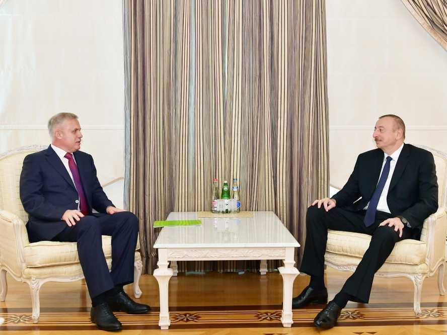 Президент Ильхам Алиев принял делегацию во главе с госсекретарем СБ Беларуси - ФОТО