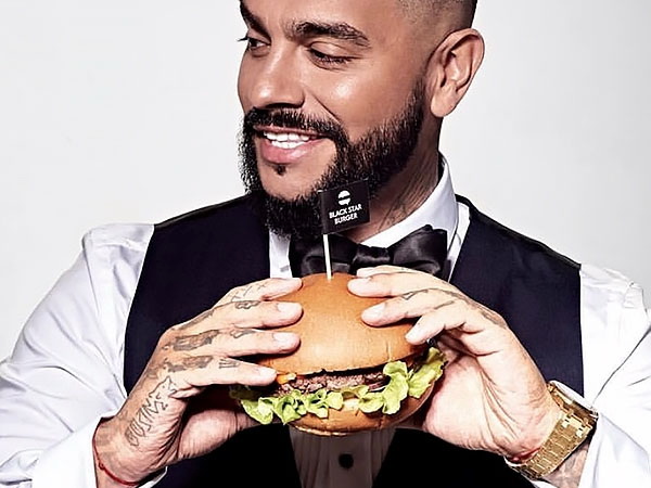 Dünyaca məşhur “Black Star Burger” fast-food şəbəkəsinin Bakıda rəsmi açılışı olacaq  – FOTO – VİDEO