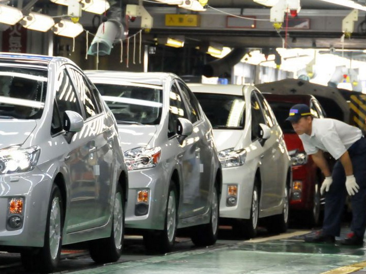В Японии Toyota и Honda остановили работу заводов из-за приближения тайфуна