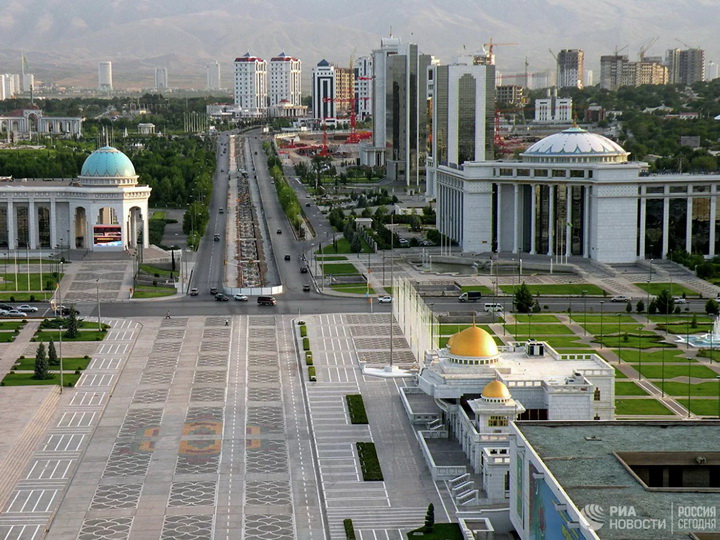 В Ашхабаде начался саммит глав государств-членов СНГ