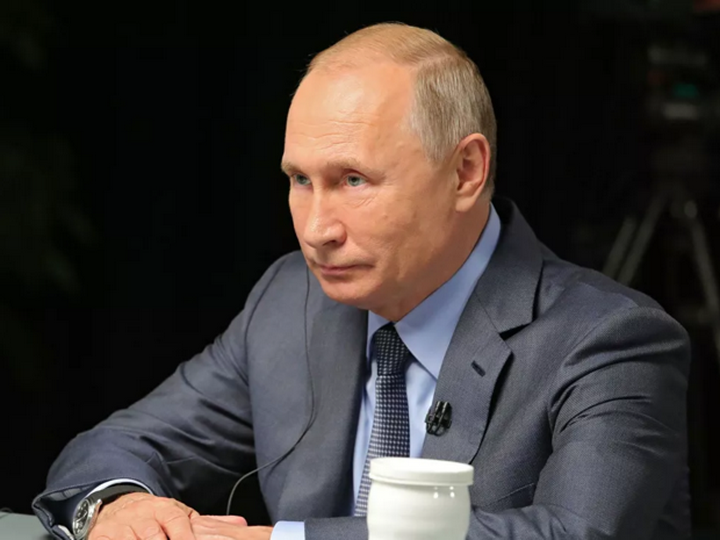 Путин подписал закон о крупных штрафах за нарушение карантина здоровыми гражданами