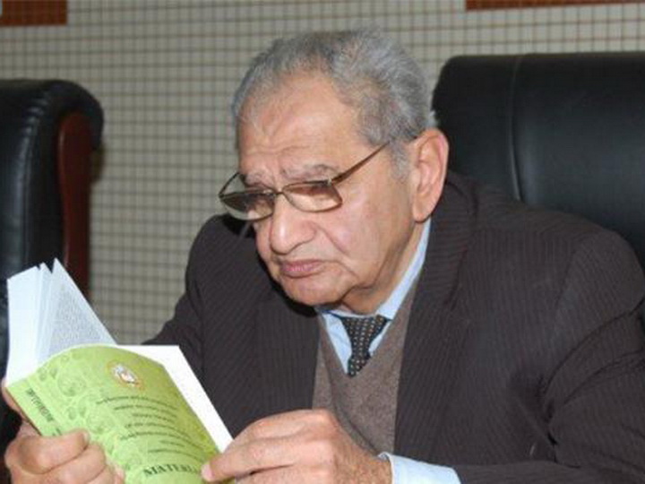 Скончался академик Васим Мамедалиев, который перевел Коран на азербайджанский язык