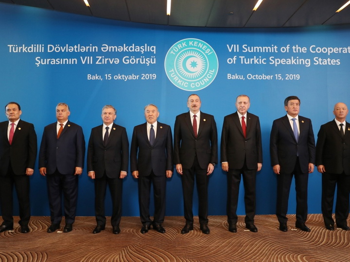 Президент Ильхам Алиев принял участие в саммите Совета сотрудничества тюркоязычных государств - ФОТО