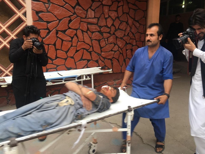 В Афганистане 31 человек погиб при взрывах в мечети - ФОТО