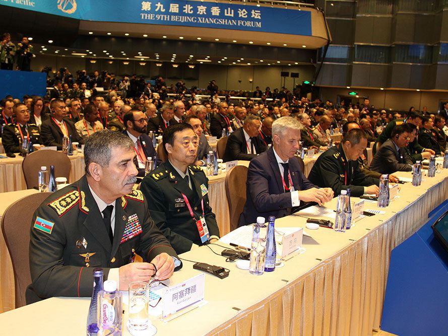 Министр обороны Азербайджана провел ряд встреч в Китае – ФОТО