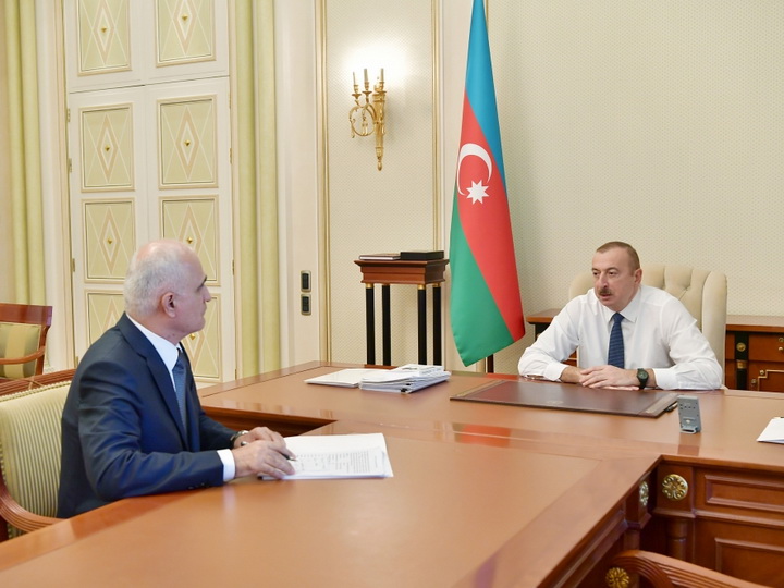 Президент Ильхам Алиев: Необходимо создать для местных компаний прекрасный бизнес-климат