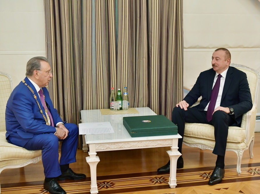 Ильхам Алиев: «Вы всегда считали государственность превыше всего» - ФОТО