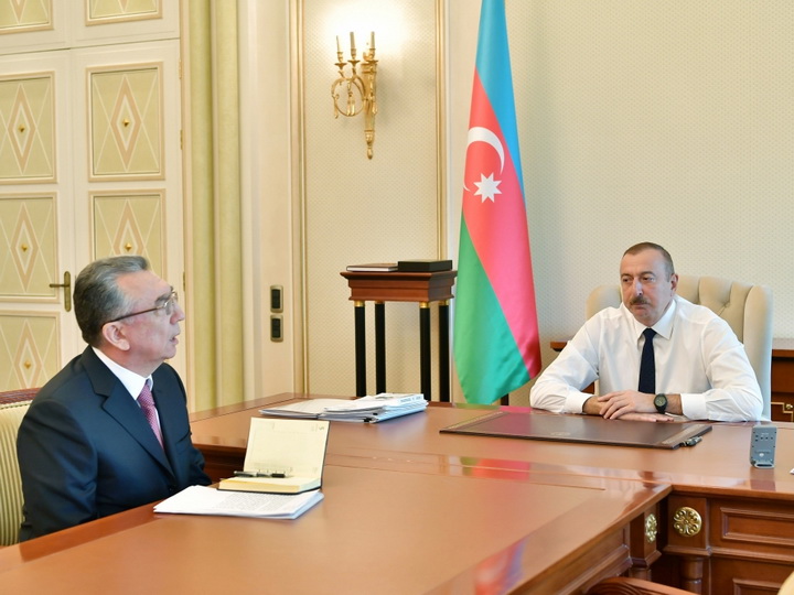 Всегда в центре внимания. Ильхам Алиев ставит новые задачи для нового Баку